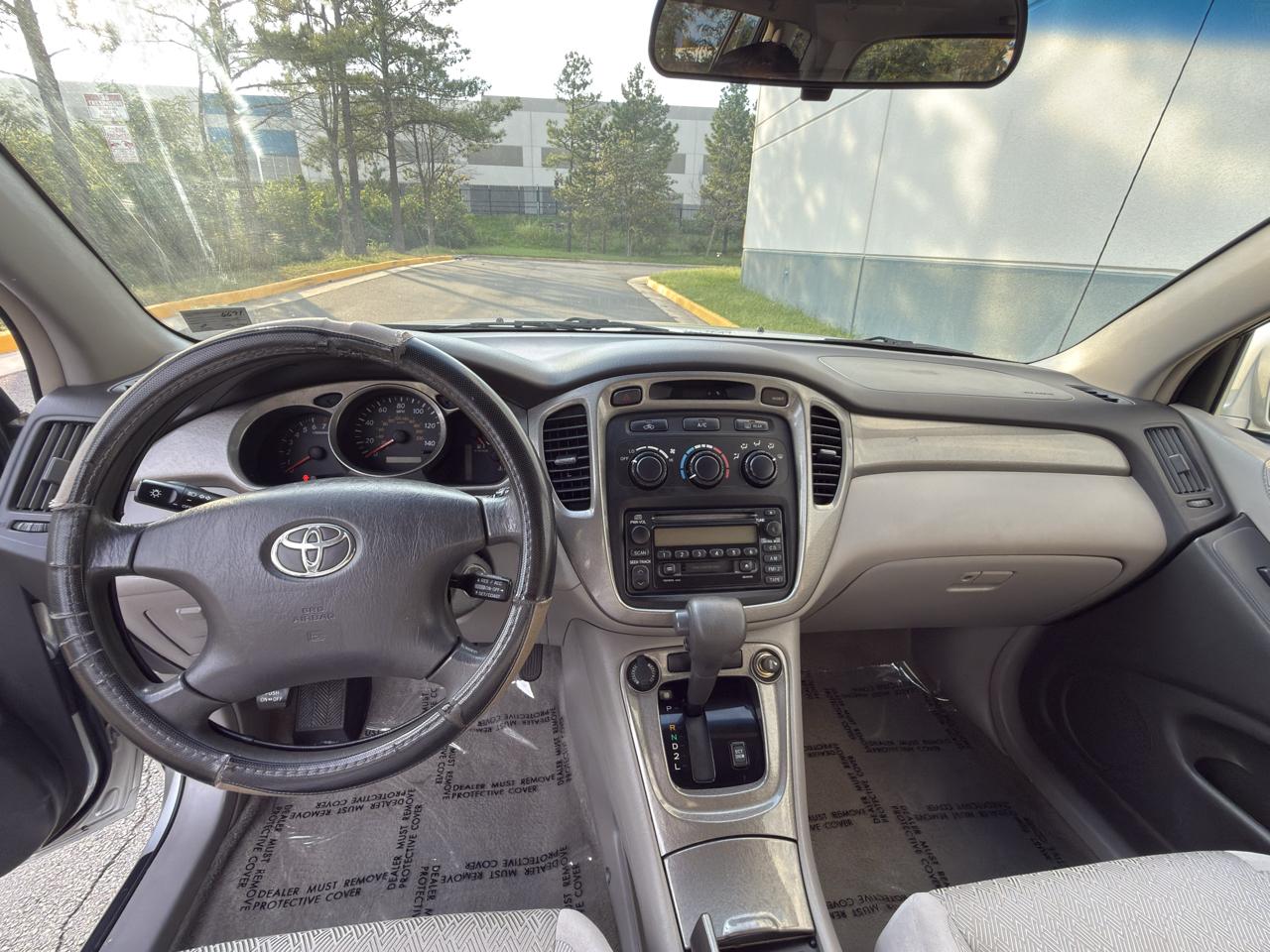 Toyota Highlander V6 2WD 2003