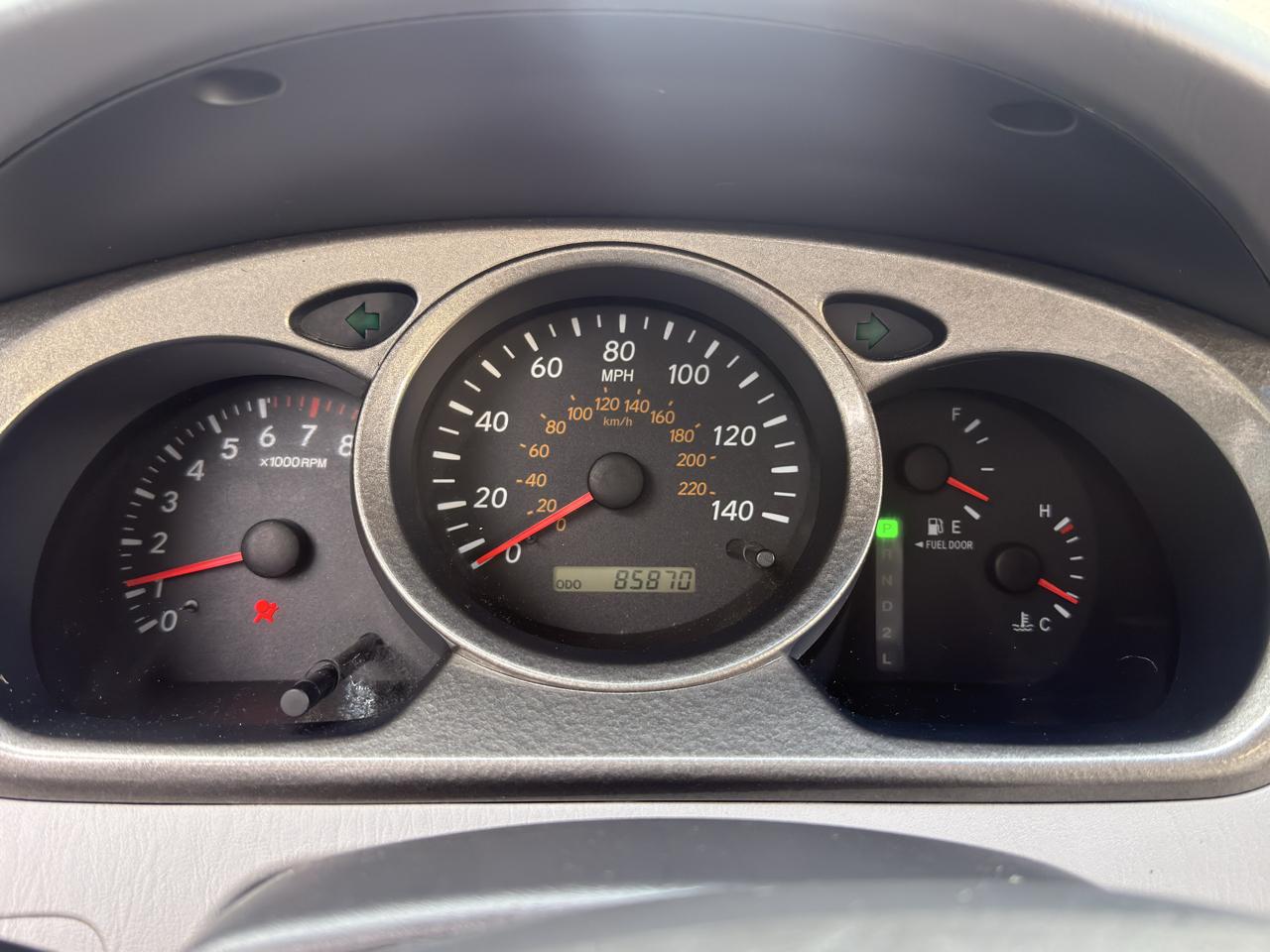 Toyota Highlander V6 2WD 2003