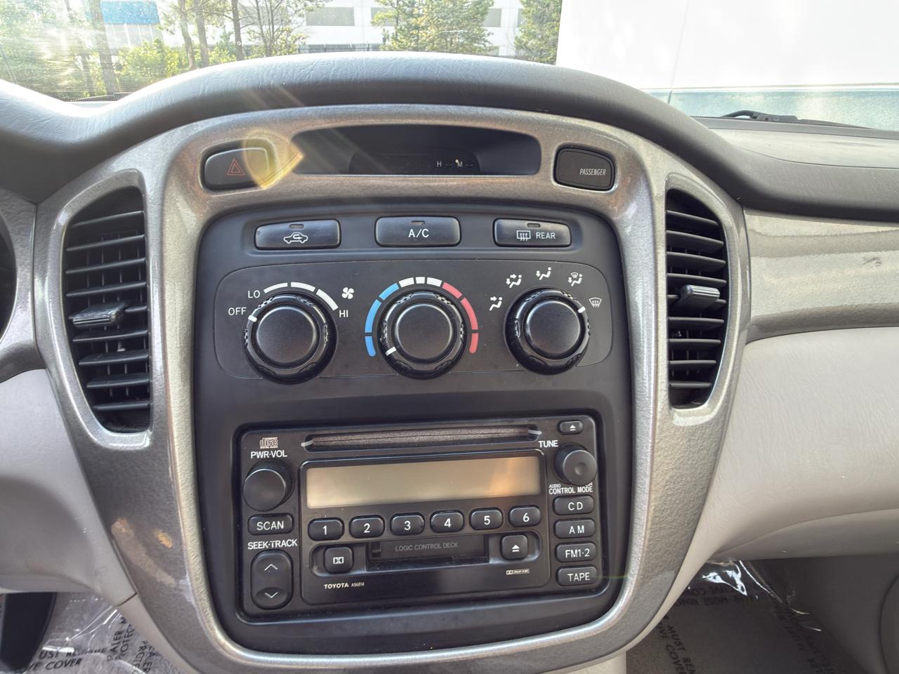 Toyota Highlander V6 2WD 2003