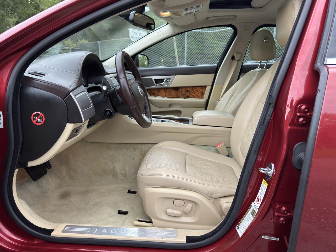 Jaguar XF-Series XF Premium 2011