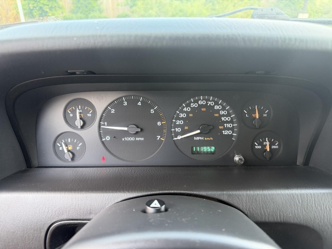 Jeep Grand Cherokee Laredo 4WD 2002