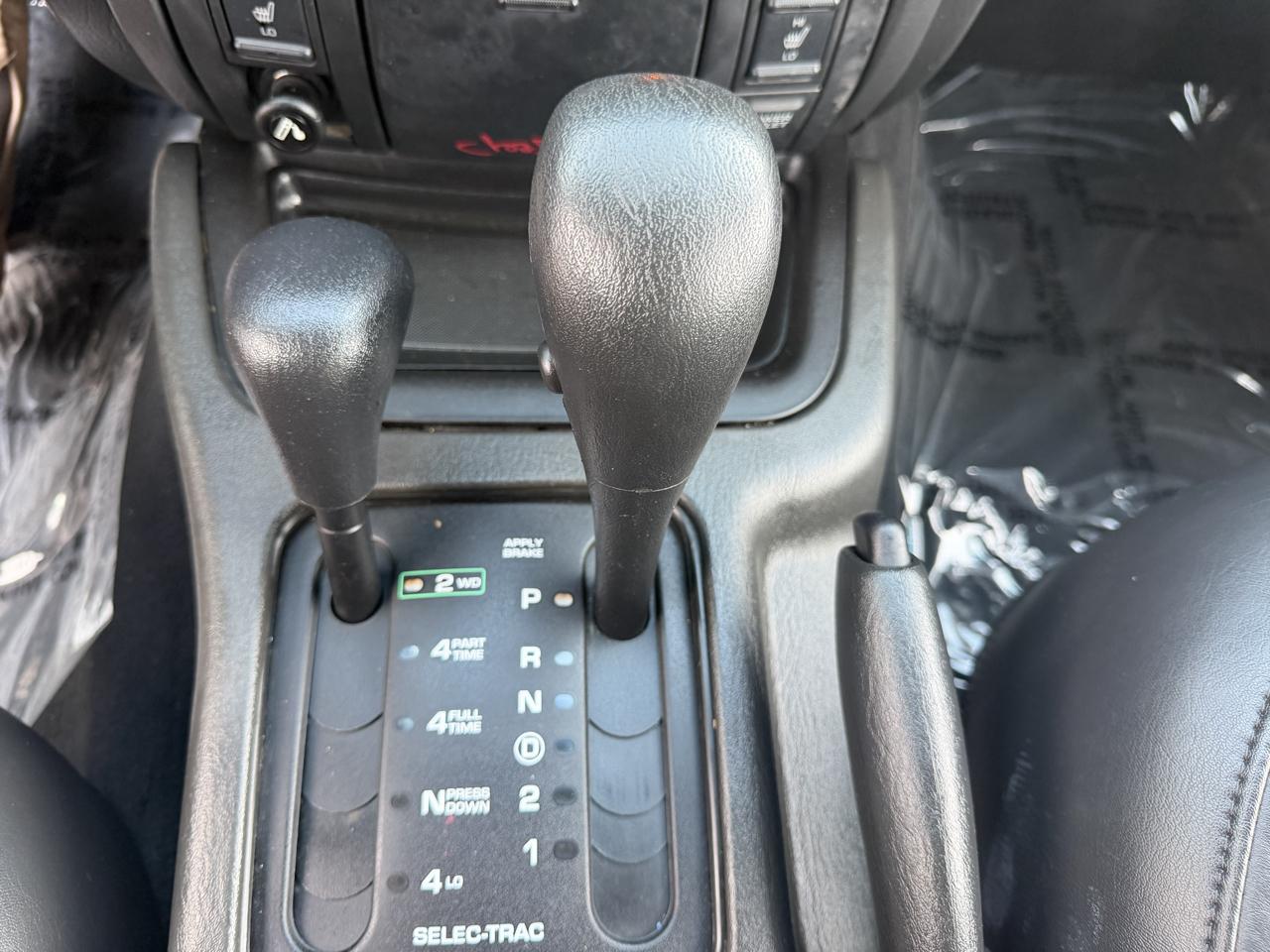 Jeep Grand Cherokee Laredo 4WD 2002