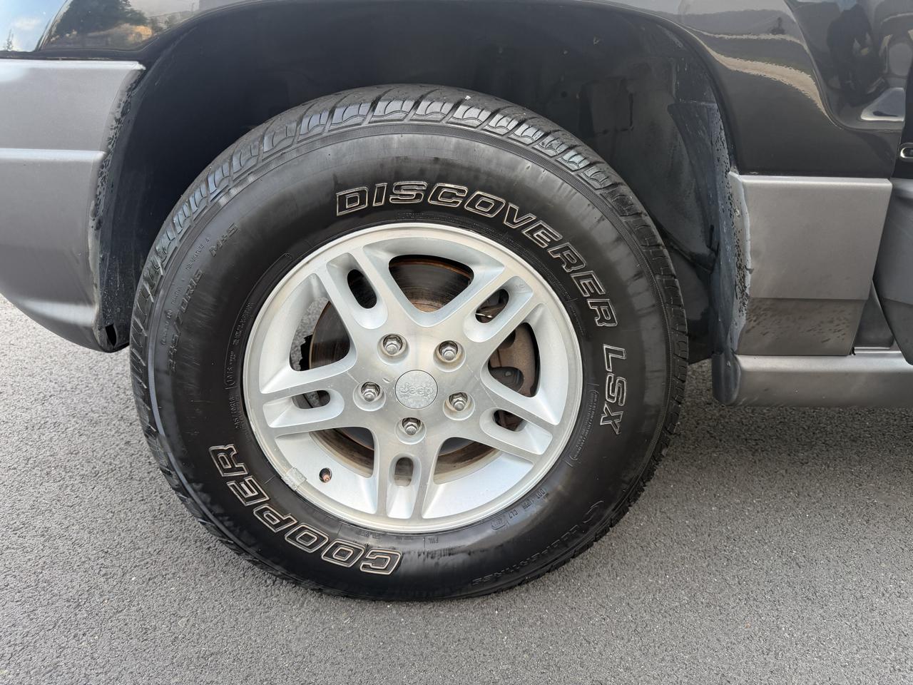 Jeep Grand Cherokee Laredo 4WD 2002