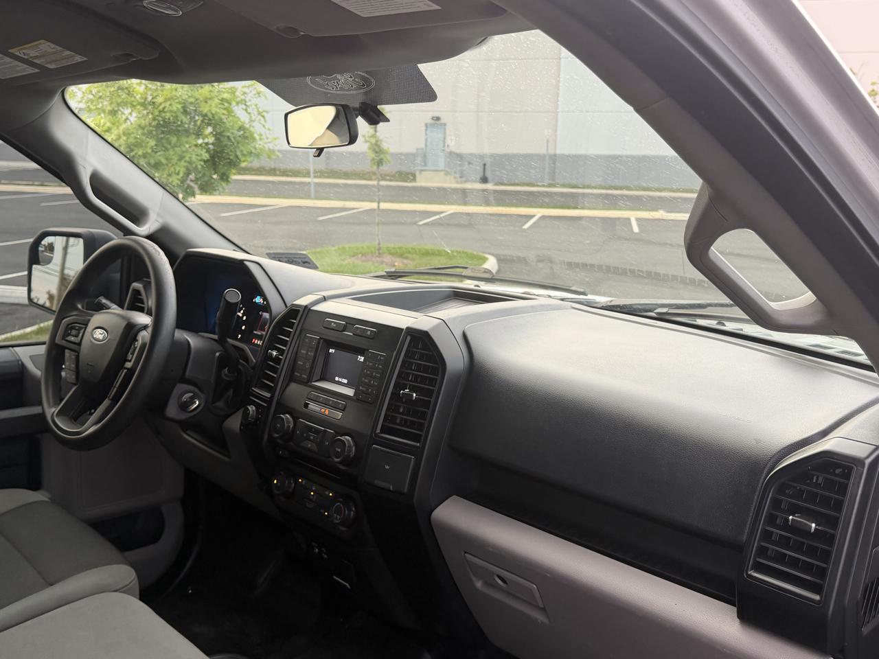 Ford F-150 4WD SuperCrew 157" XL 2015