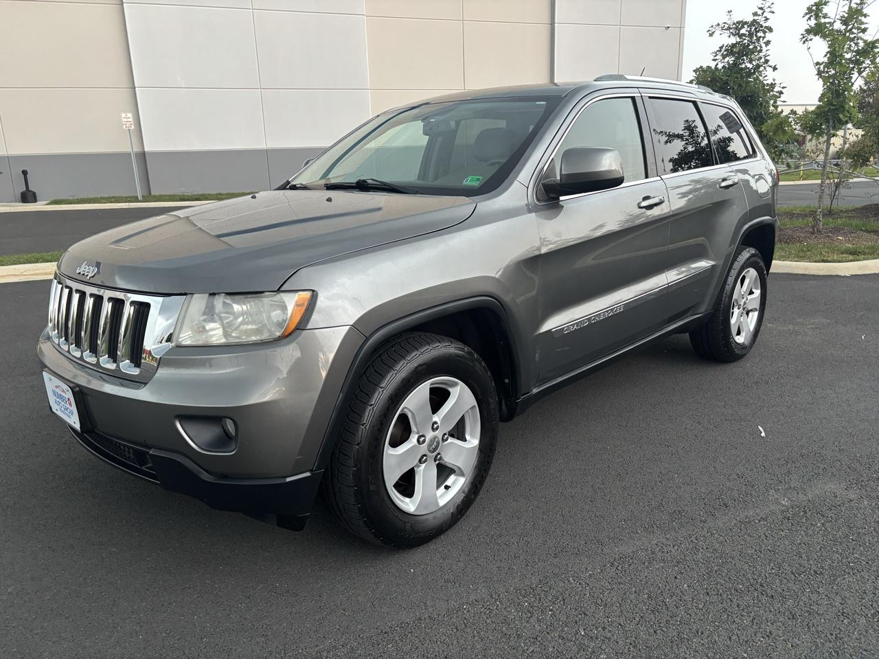 Jeep Grand Cherokee Laredo 4WD 2012