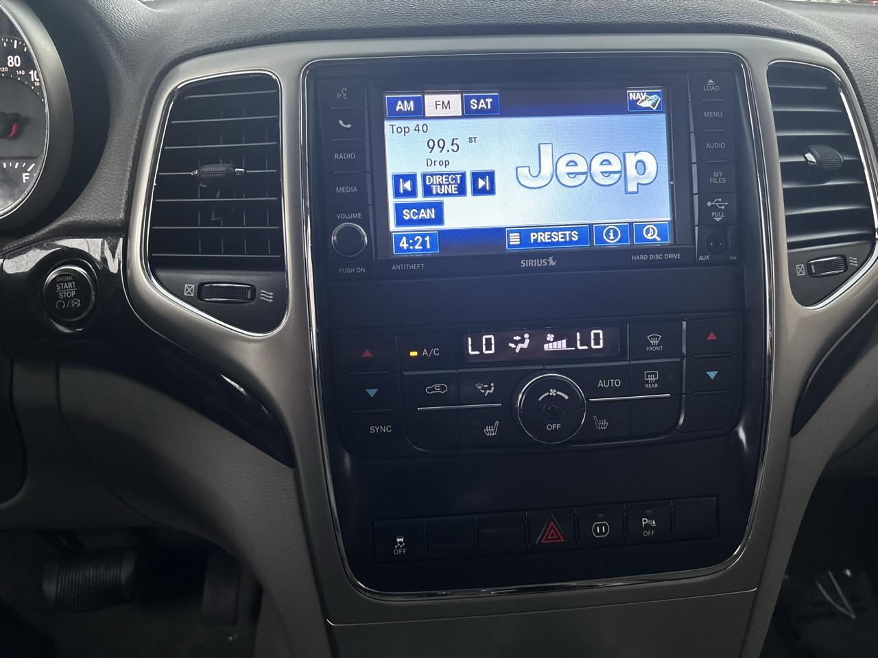 Jeep Grand Cherokee Laredo 4WD 2012