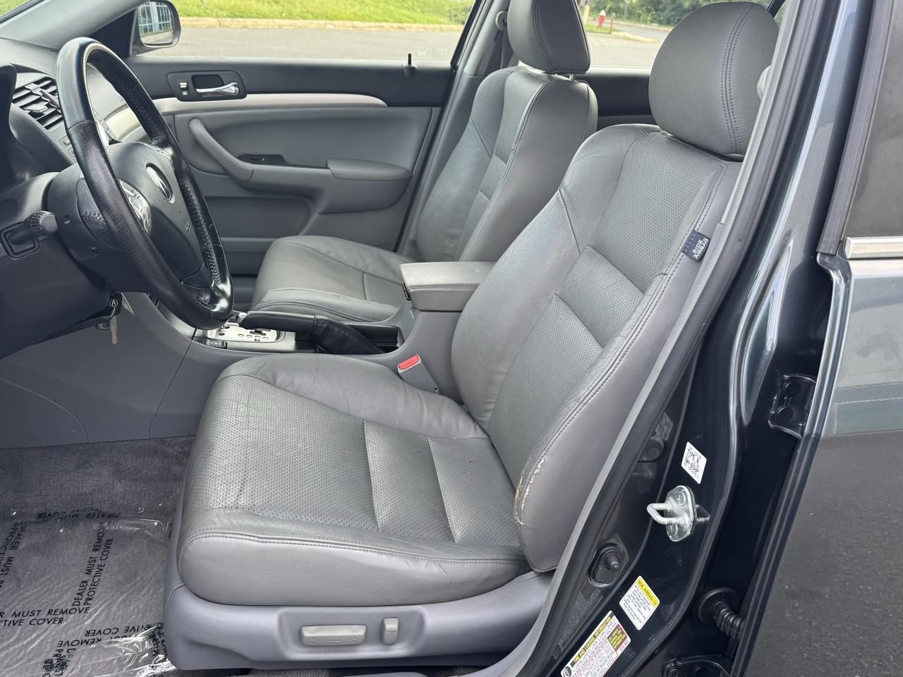 Acura TSX 5-speed AT 2004