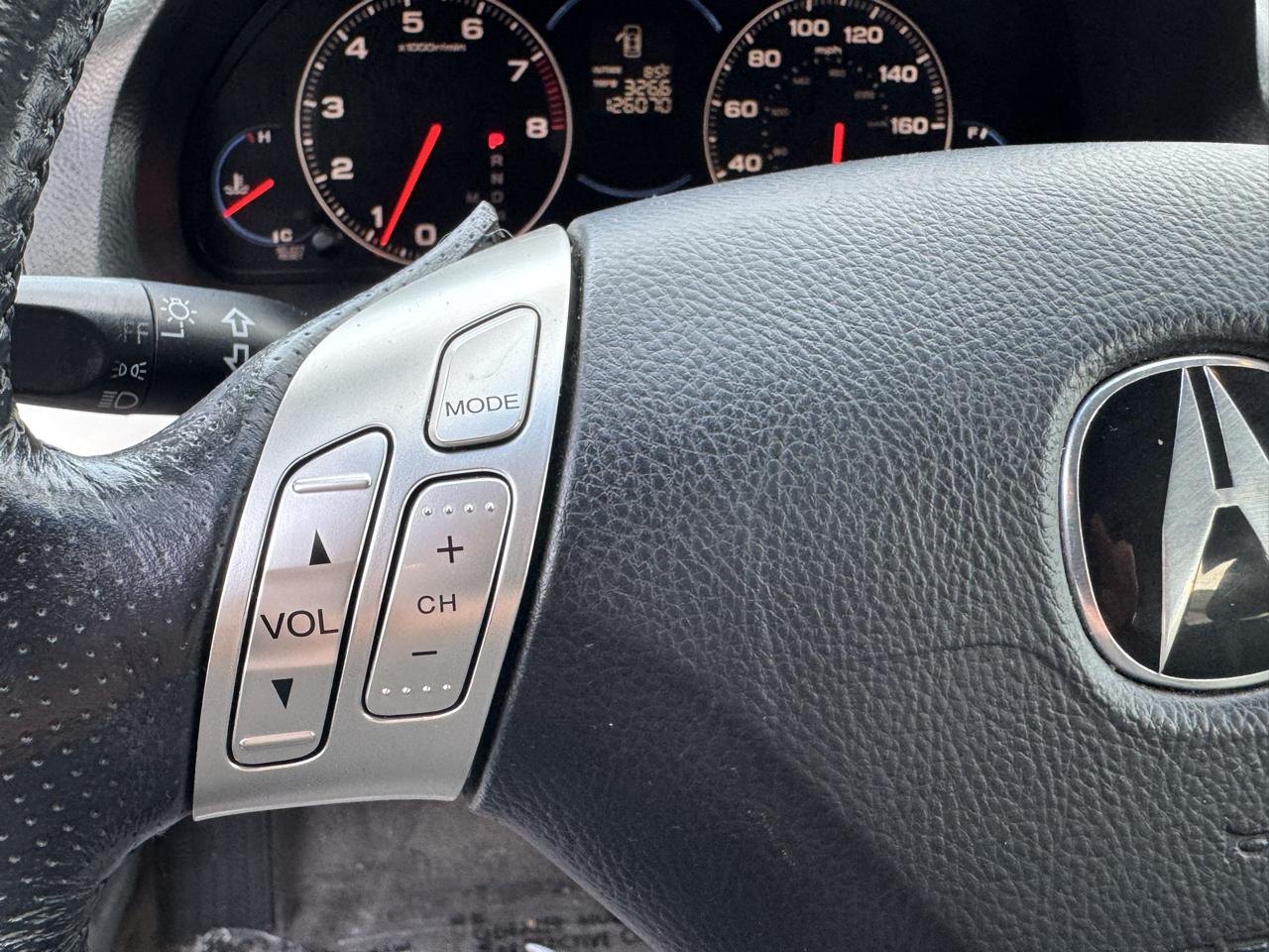 Acura TSX 5-speed AT 2004