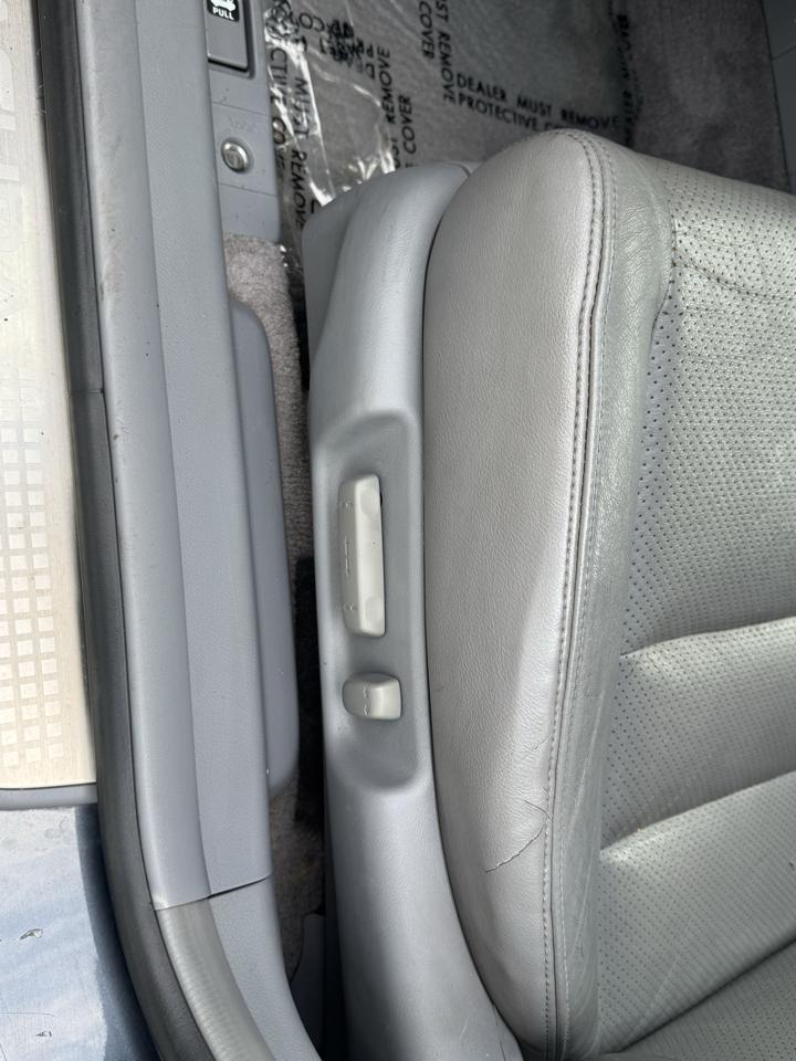 Acura TSX 5-speed AT 2004