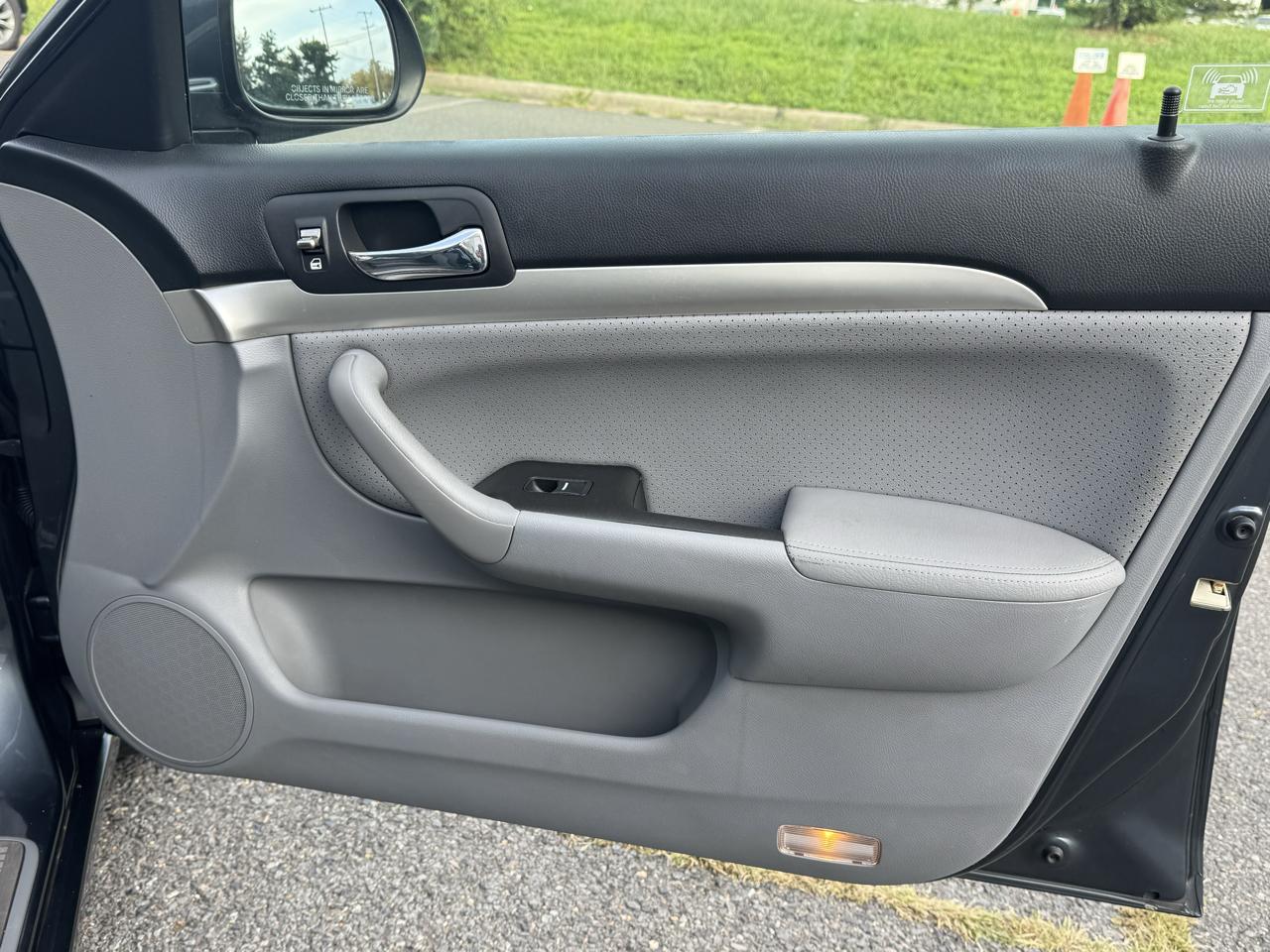 Acura TSX 5-speed AT 2004