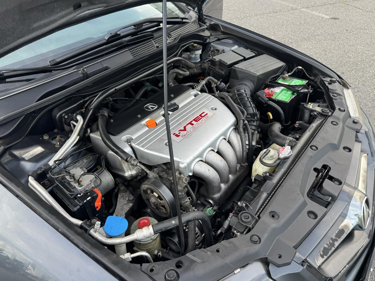 Acura TSX 5-speed AT 2004