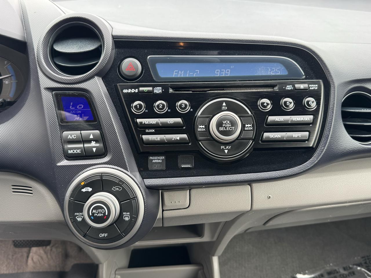 Honda Insight LX 2010