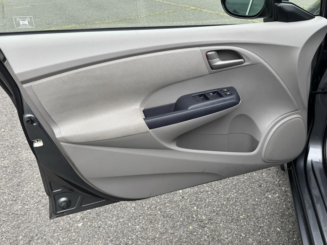 Honda Insight LX 2010