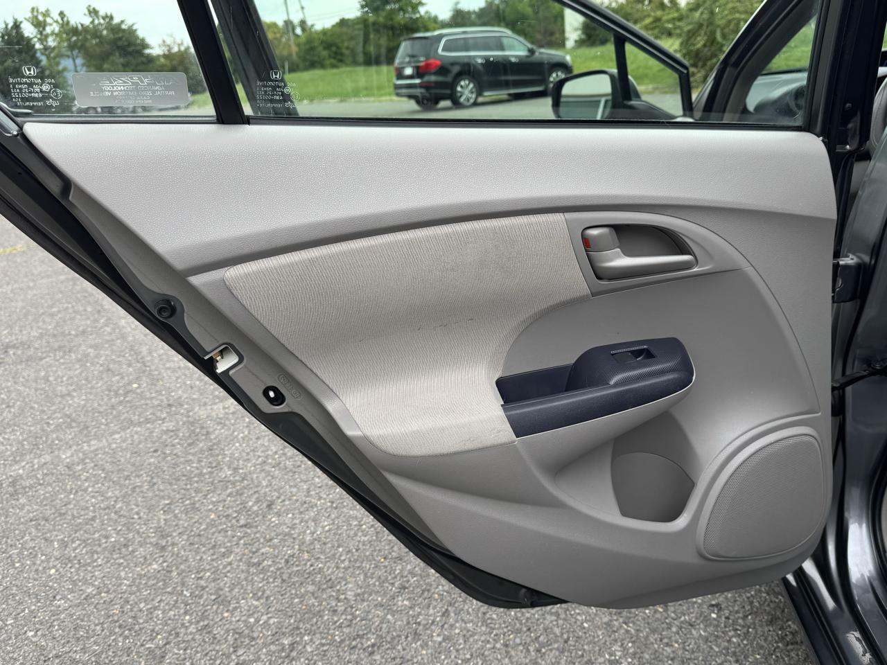 Honda Insight LX 2010