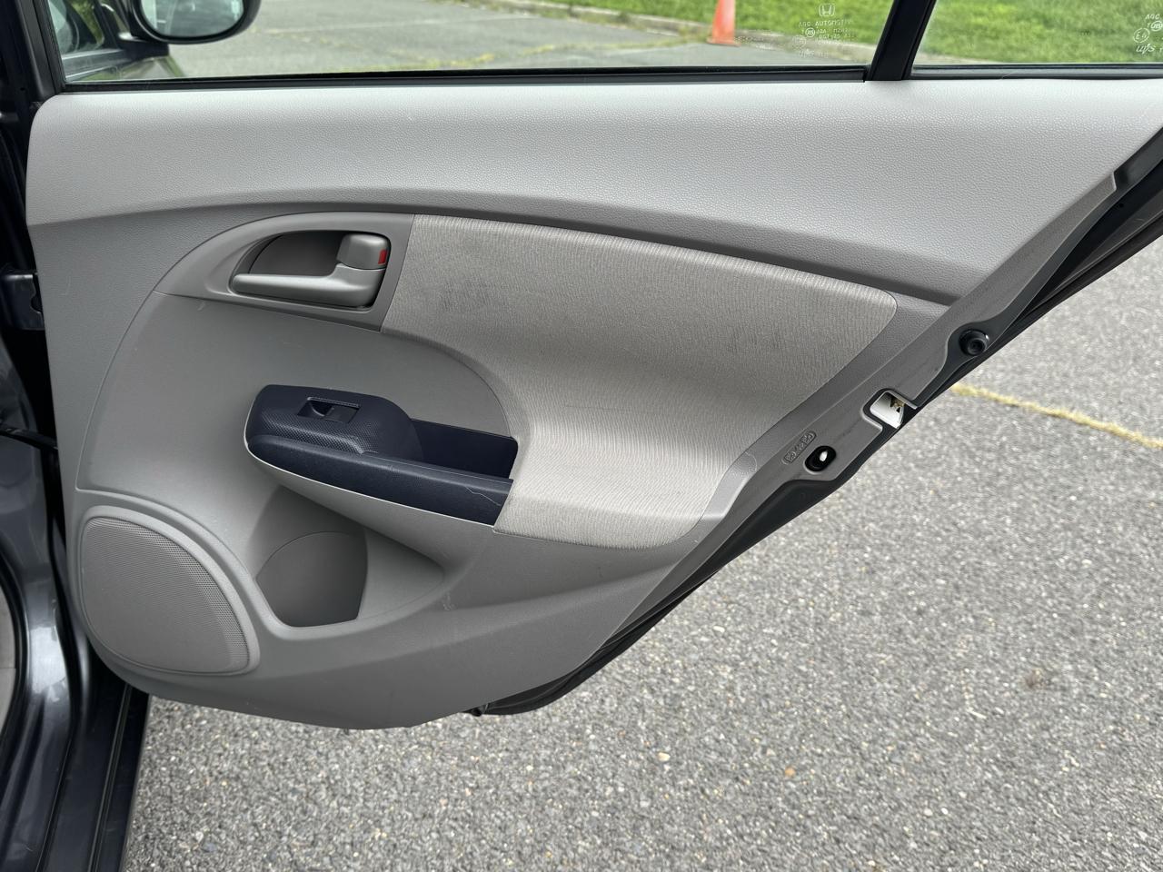 Honda Insight LX 2010