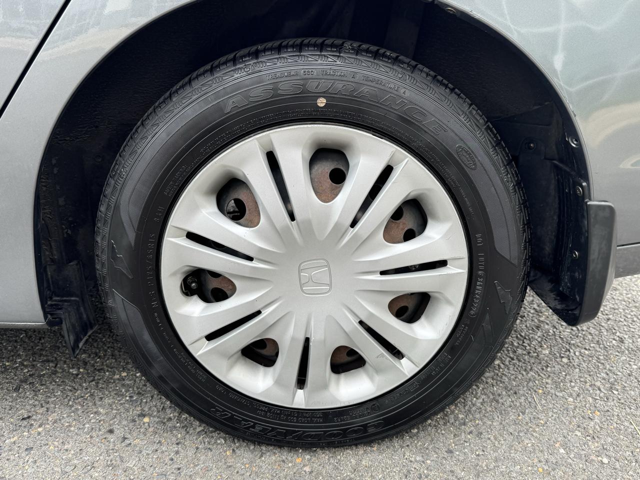 Honda Insight LX 2010