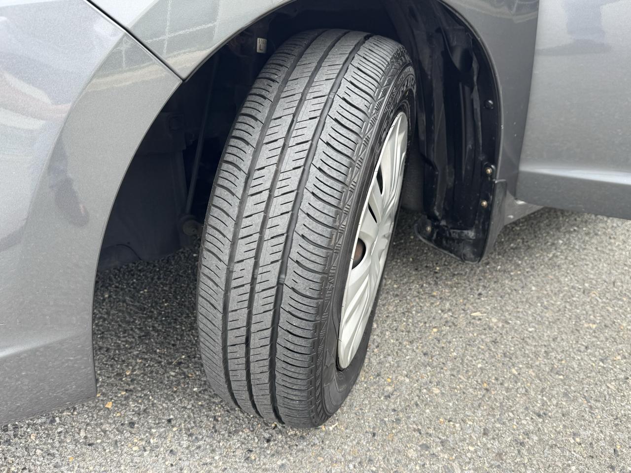 Honda Insight LX 2010