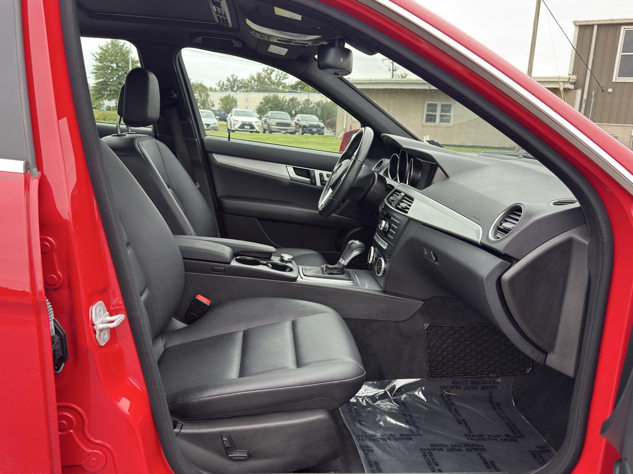 Mercedes-Benz C-Class C300 4MATIC Sport Sedan 2014