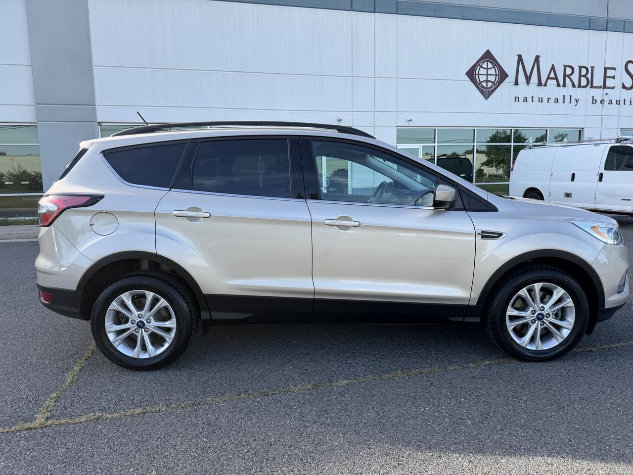 Ford Escape SEL 4WD 2018