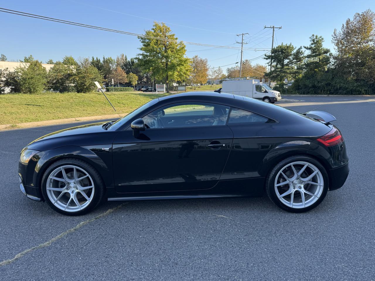 Audi TT 2.0T Coupe quattro S tronic 2011