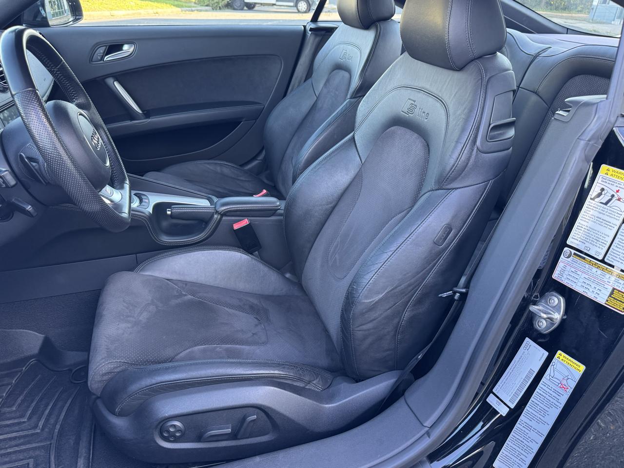 Audi TT 2.0T Coupe quattro S tronic 2011