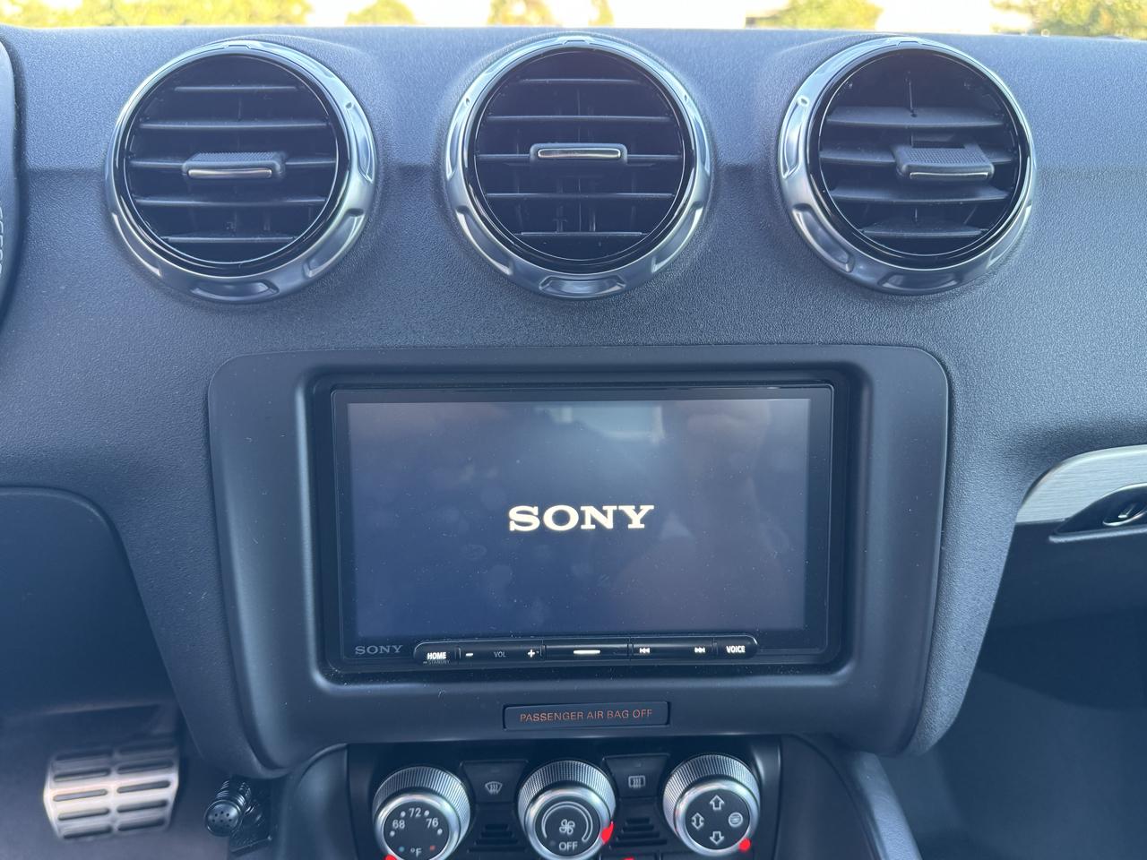 Audi TT 2.0T Coupe quattro S tronic 2011
