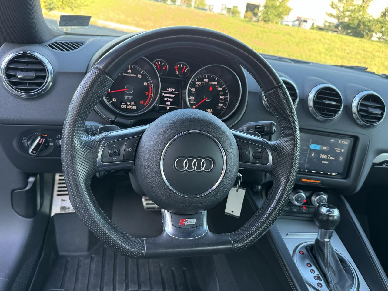 Audi TT 2.0T Coupe quattro S tronic 2011
