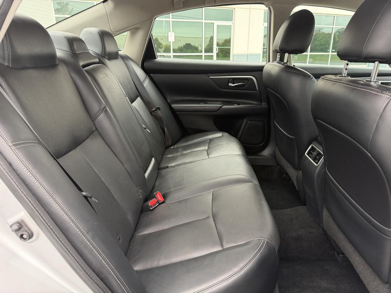 Nissan Altima 2.5 SV 2018