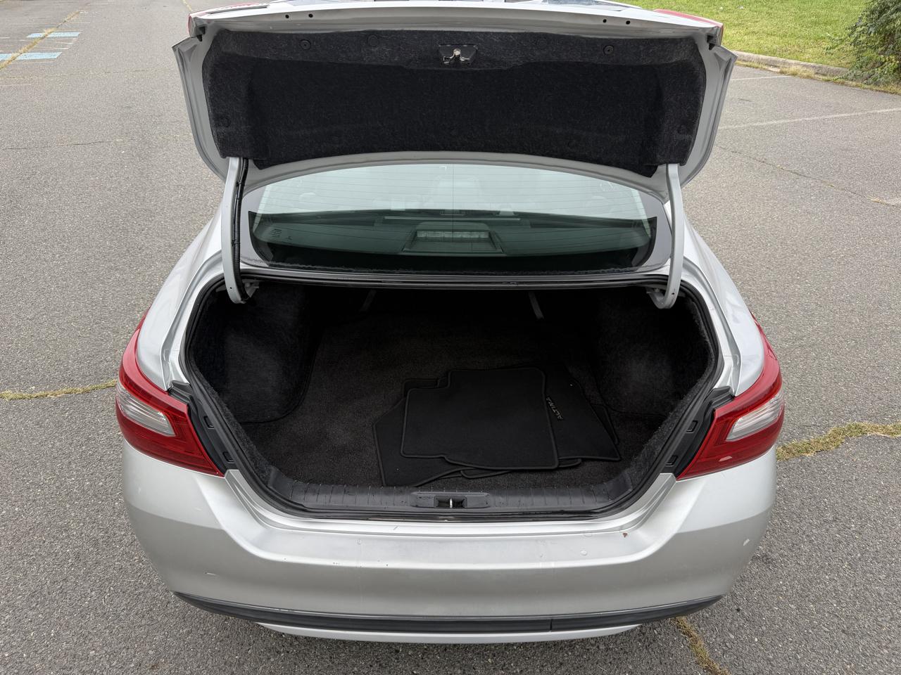 Nissan Altima 2.5 SV 2018