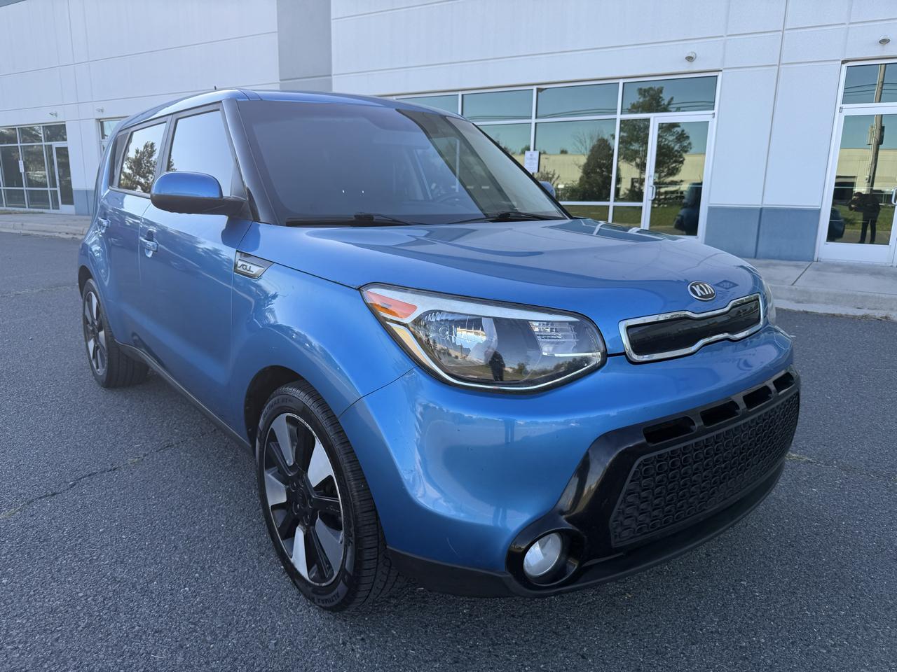 2016 Kia Soul + w/Signature 2.0 Special Edition