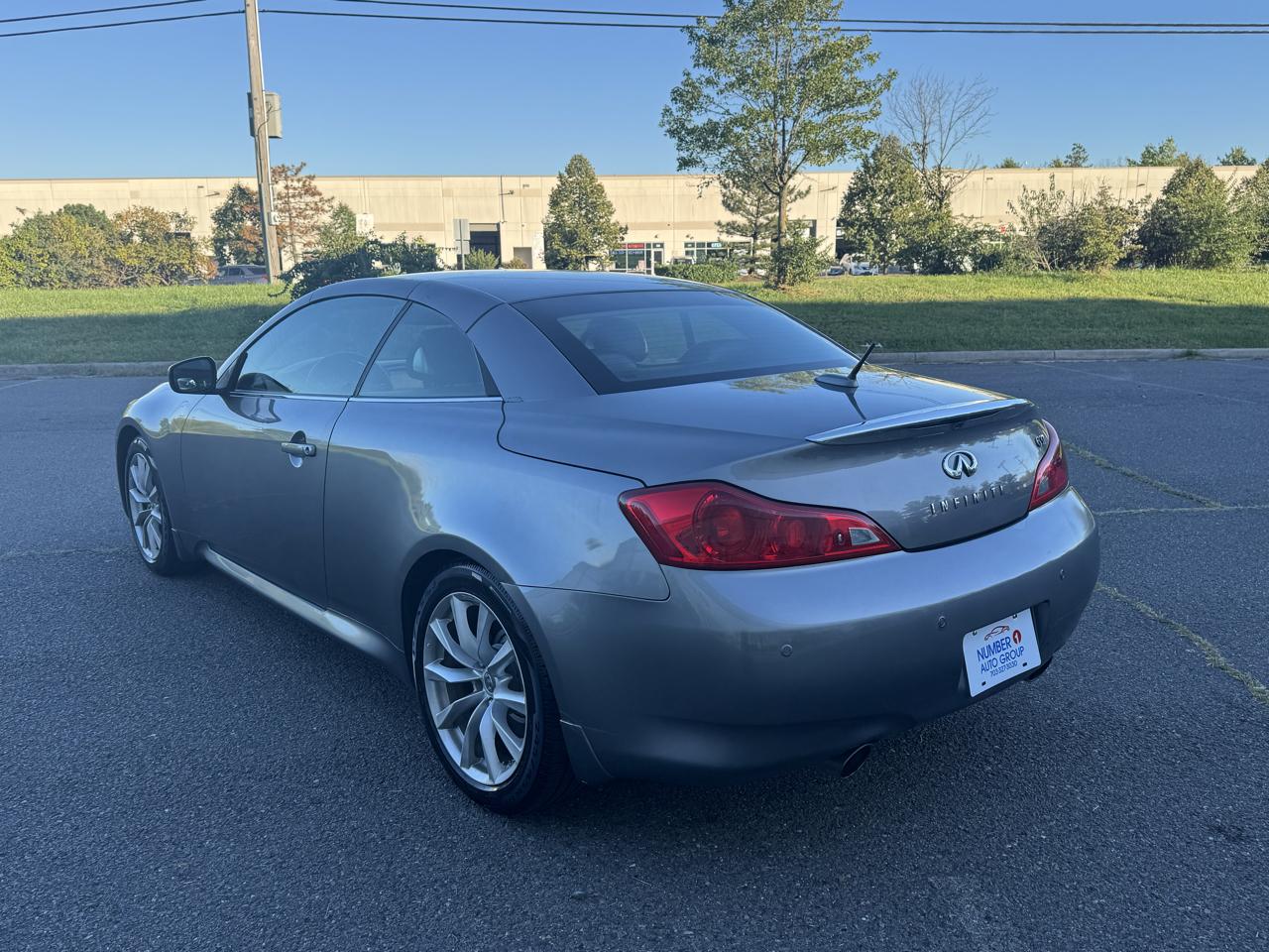 Infiniti G Convertible G37 2013