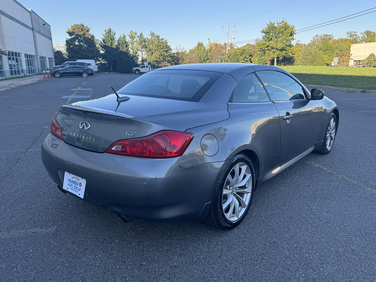 Infiniti G Convertible G37 2013