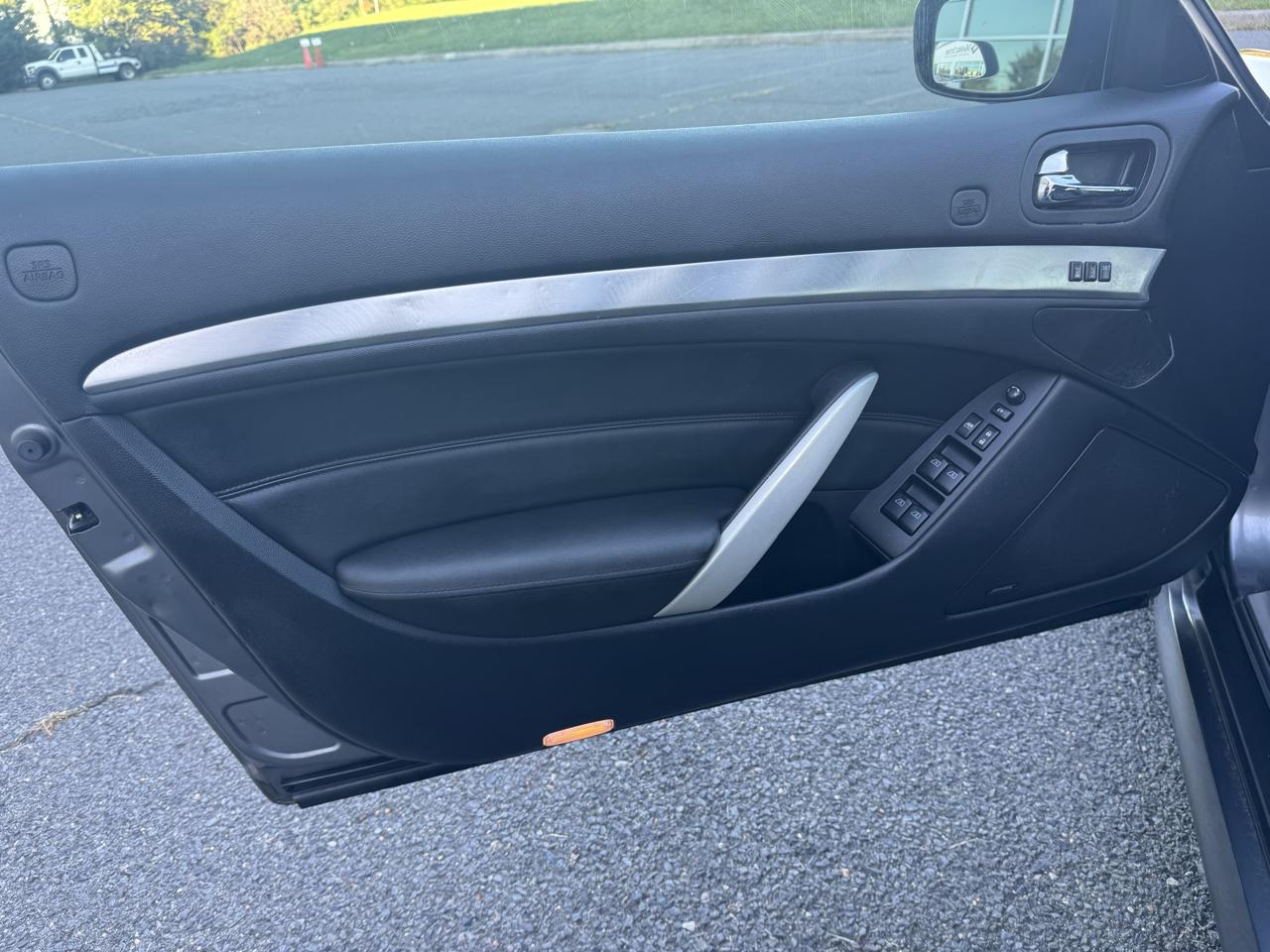 Infiniti G Convertible G37 2013