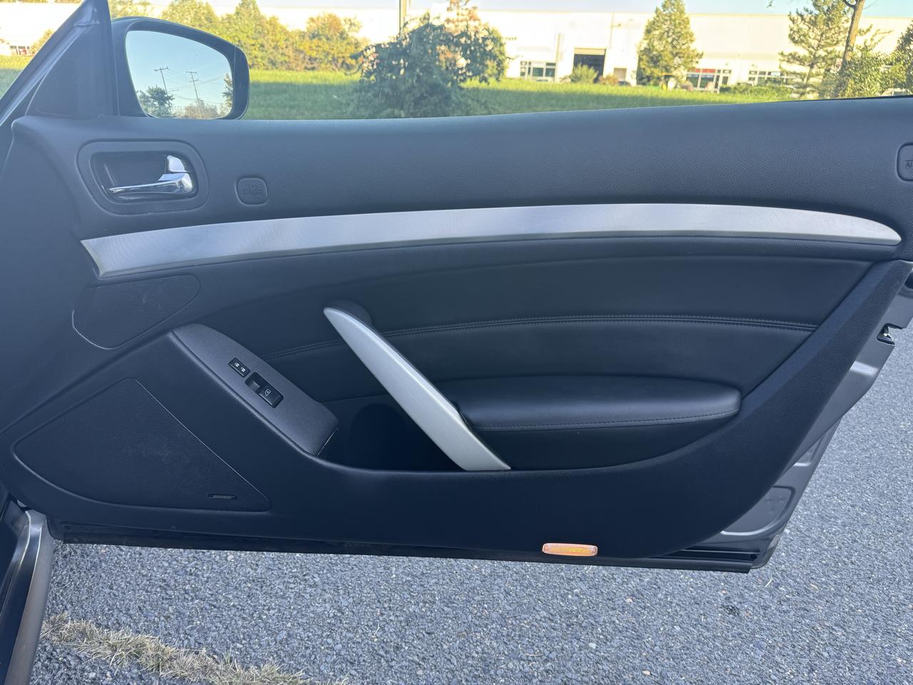 Infiniti G Convertible G37 2013