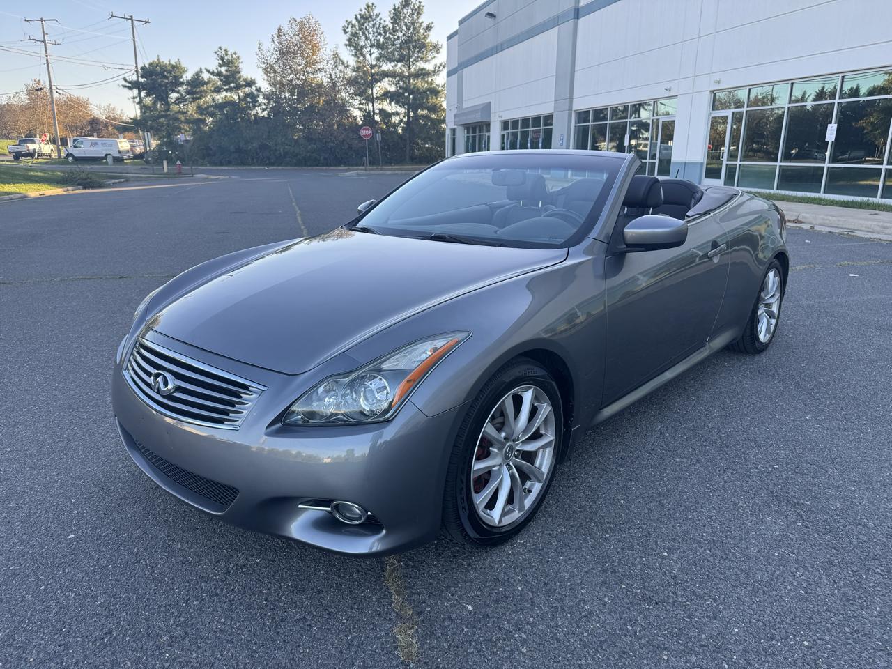 Infiniti G Convertible G37 2013
