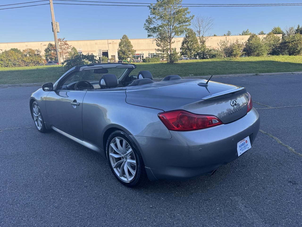 Infiniti G Convertible G37 2013