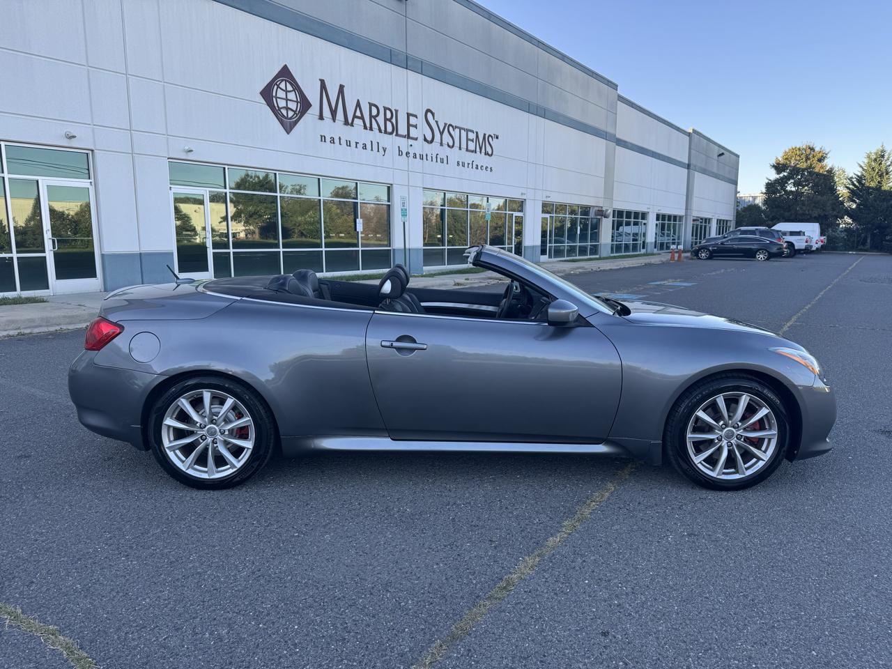 Infiniti G Convertible G37 2013