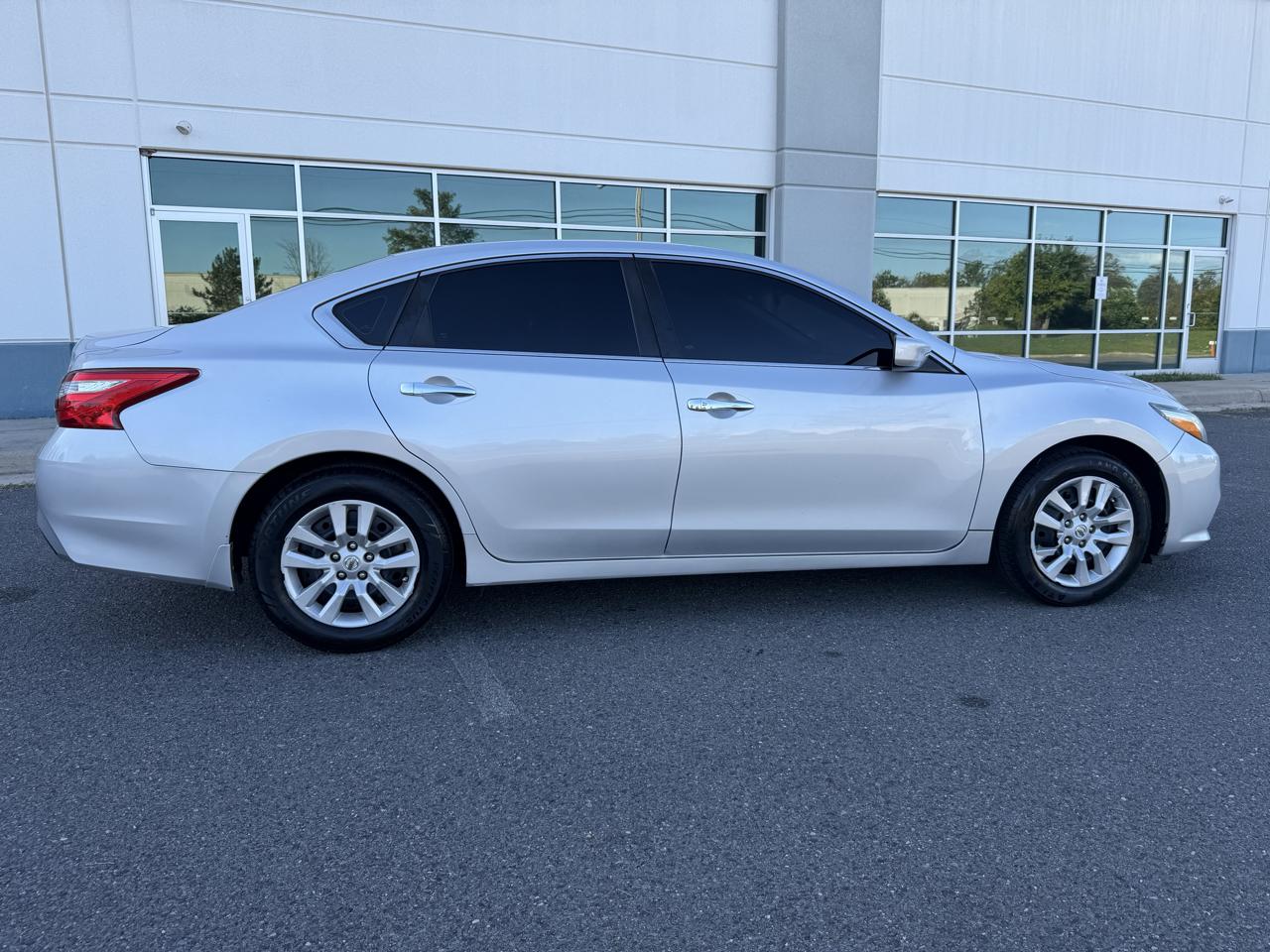 Nissan Altima 2.5 SR 2016