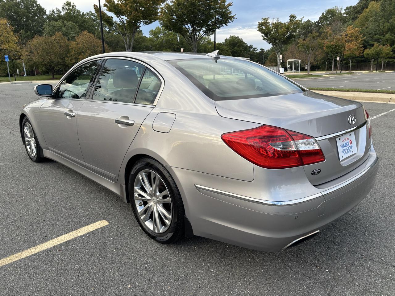 Hyundai Genesis 3.8L 2013