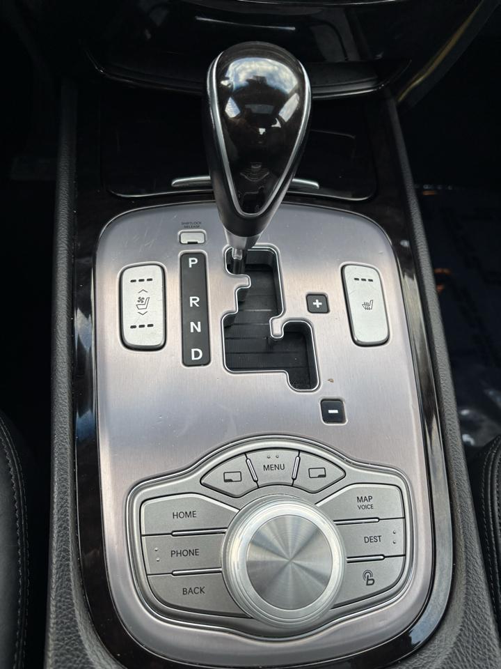 Hyundai Genesis 3.8L 2013