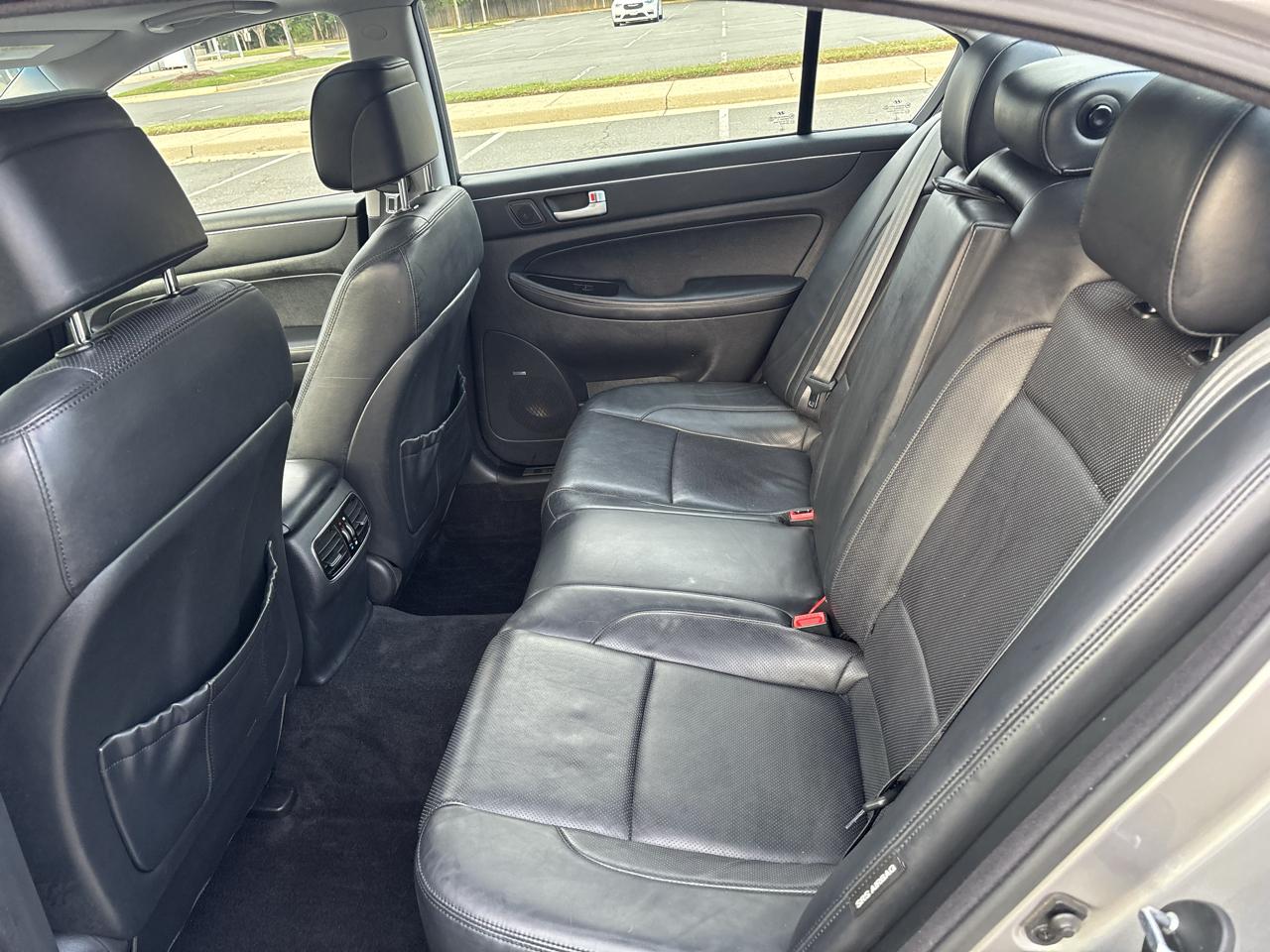 Hyundai Genesis 3.8L 2013