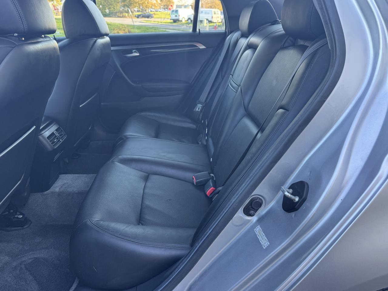 Acura TL 5-Speed AT 2006
