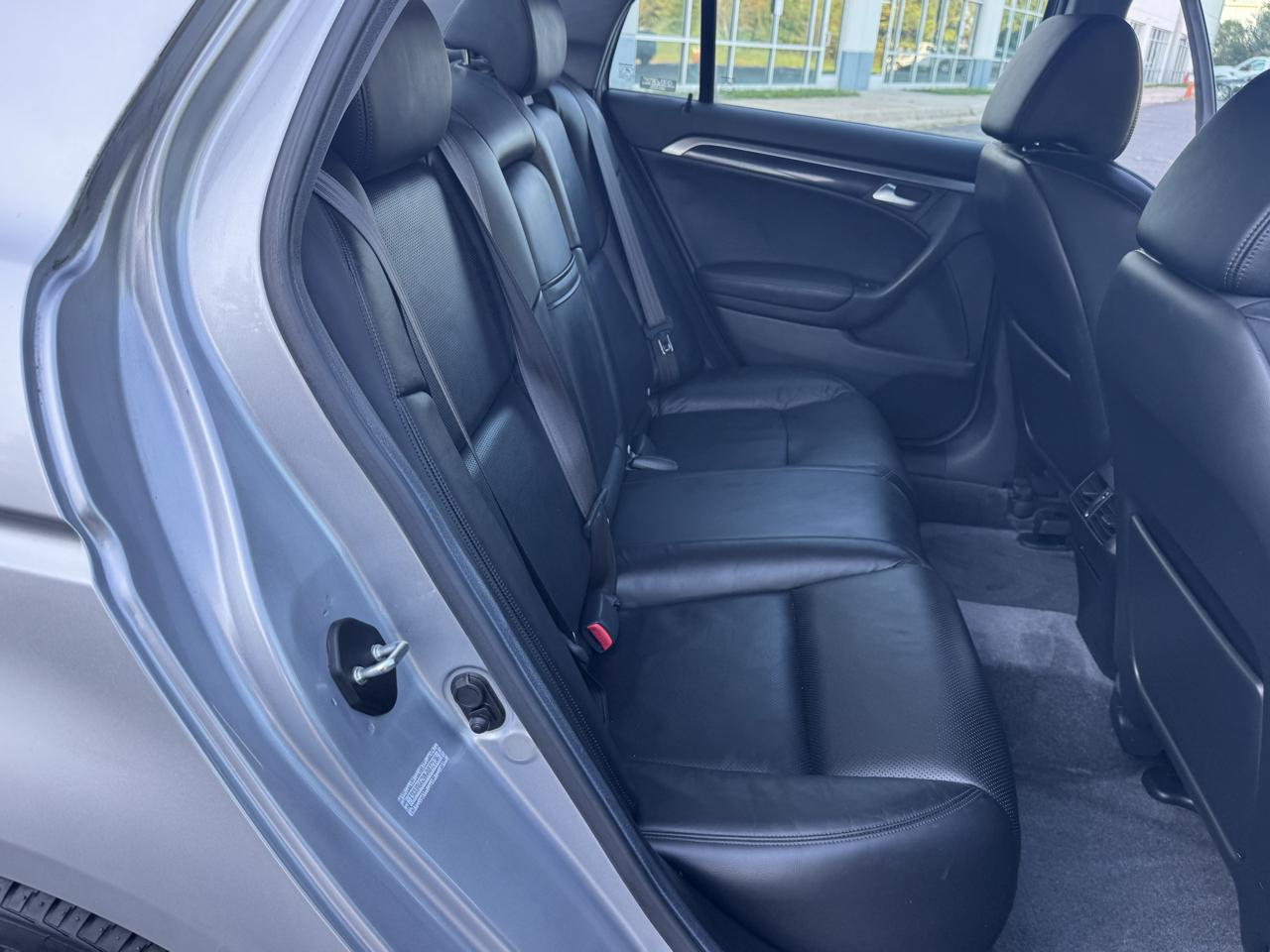 Acura TL 5-Speed AT 2006