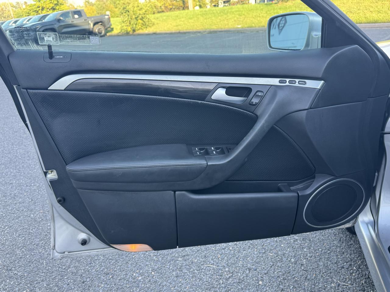 Acura TL 5-Speed AT 2006