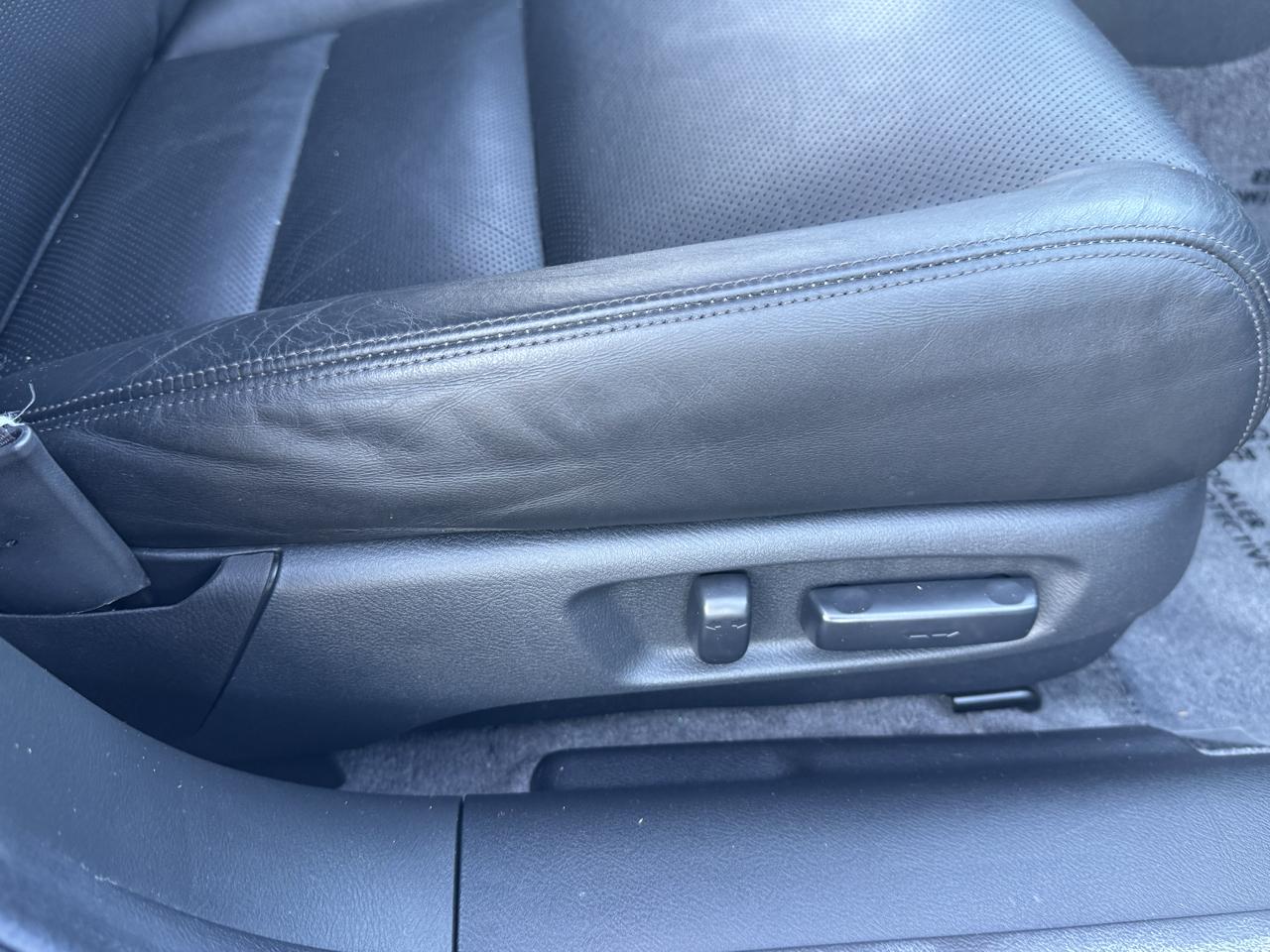 Acura TL 5-Speed AT 2006