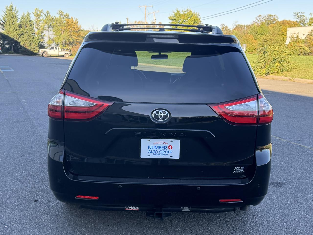 Toyota Sienna Limited AWD 7-Passenger V6 2015