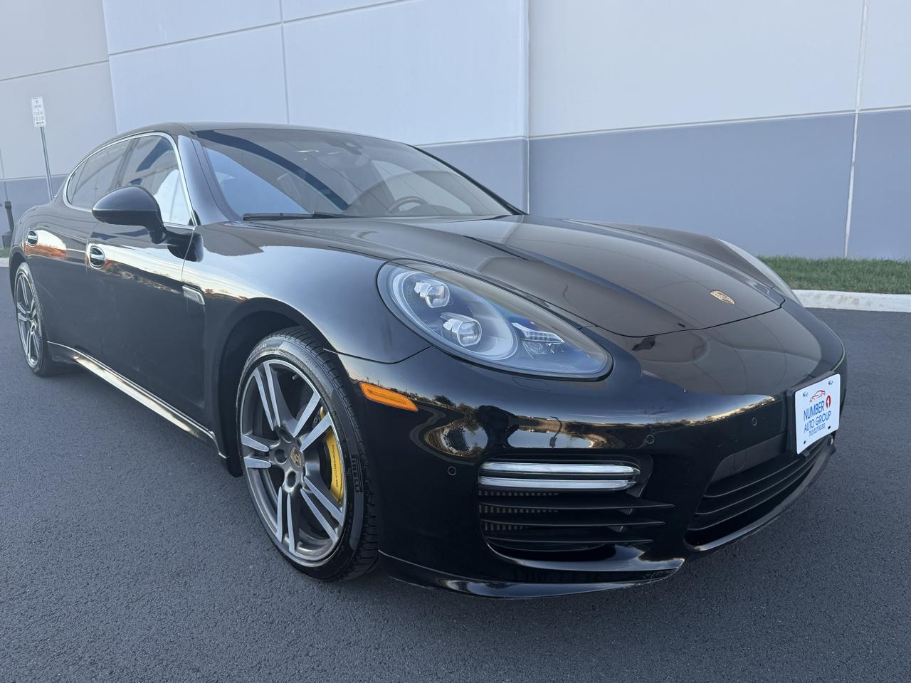 Porsche Panamera Turbo Executive 2014