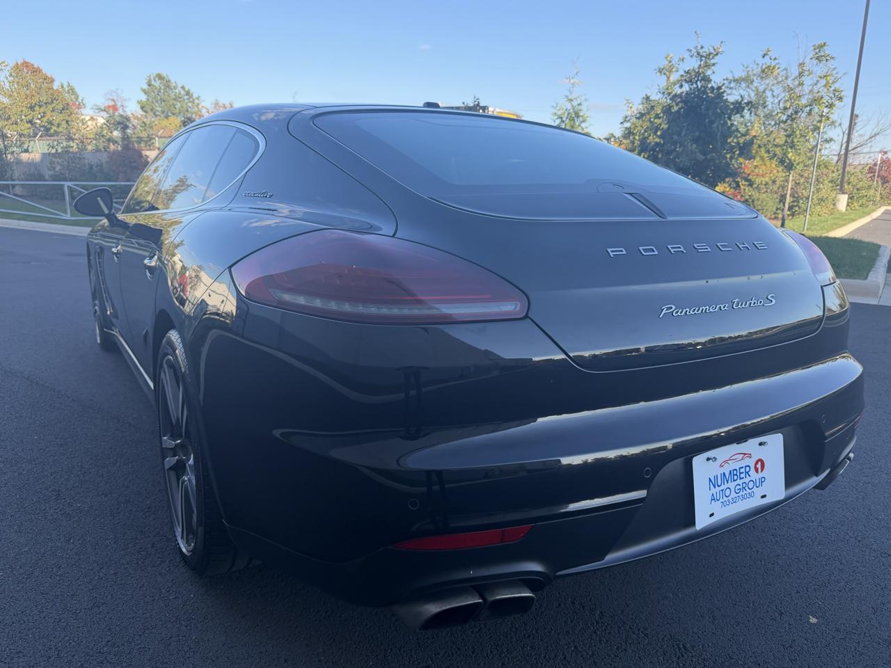 Porsche Panamera Turbo Executive 2014