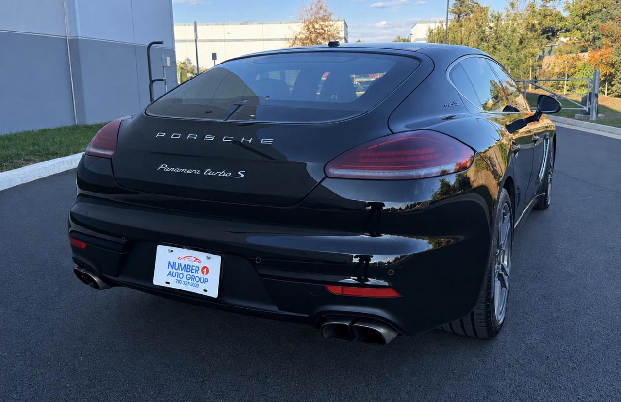 Porsche Panamera Turbo Executive 2014