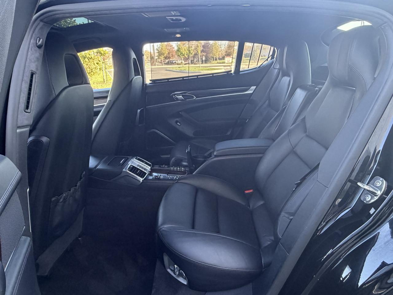 Porsche Panamera Turbo Executive 2014